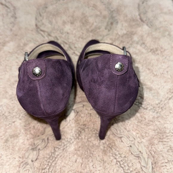 Michael Kors purple suede Mary Jane pumps size 8M - Picture 3 of 7